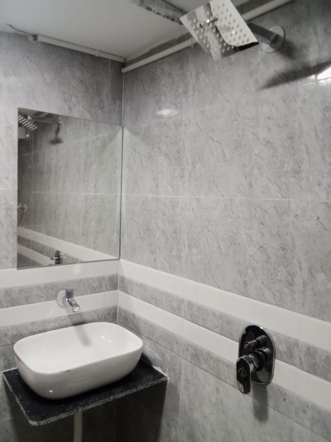Hotel Rk Villa Vadodara Eksteriør billede